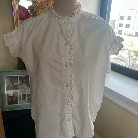 Chic White Ruffle Blouse - Picture 2 of 5